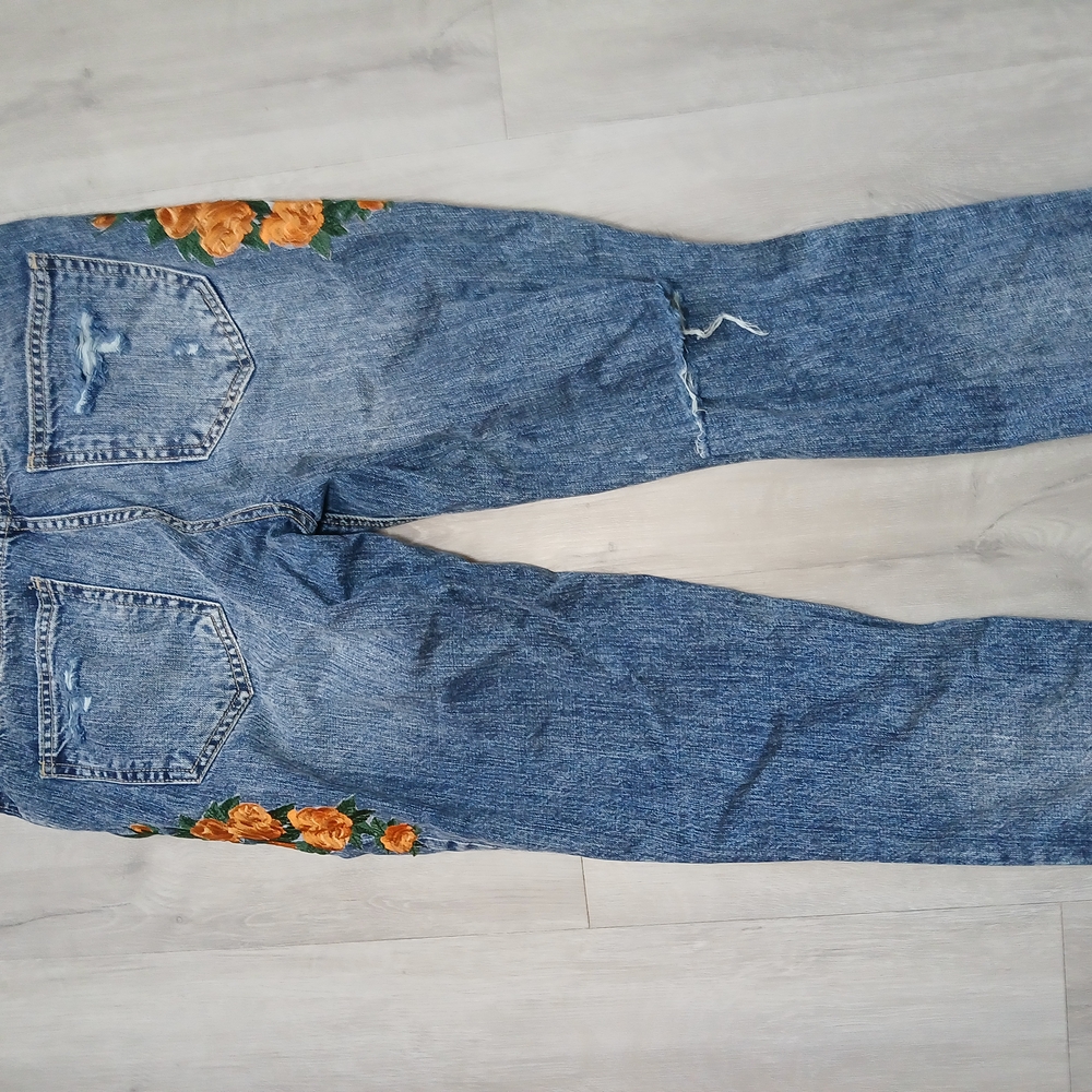 Embroidered Blue Jeans with Floral Design